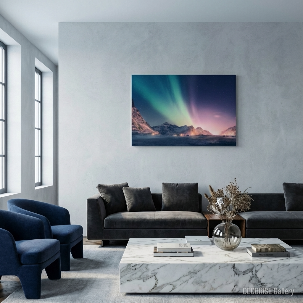 Zorza polarna nad ośnieżonymi górami