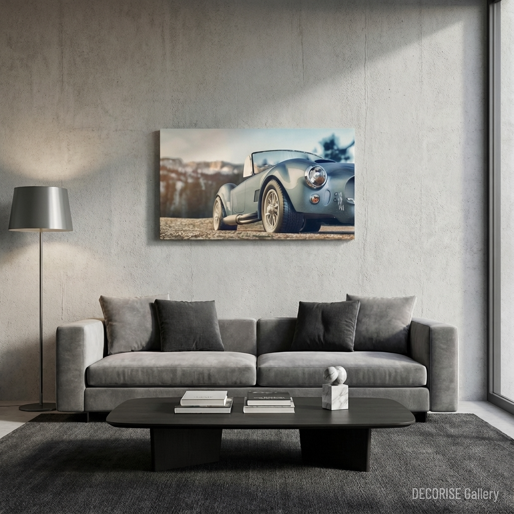 Srebrny klasyczny kabriolet na drodze