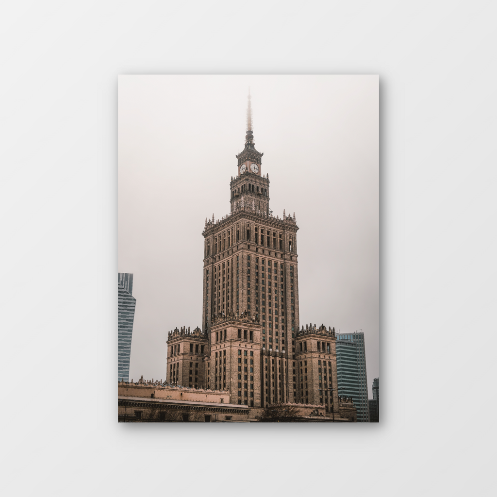 Pałac Kultury i Nauki we mgle