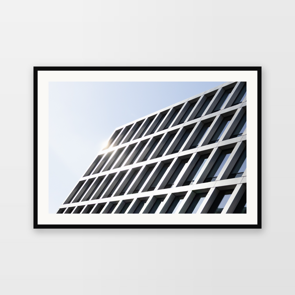 Fine Art Print - Fragment fasady nowoczesnego biurowca
