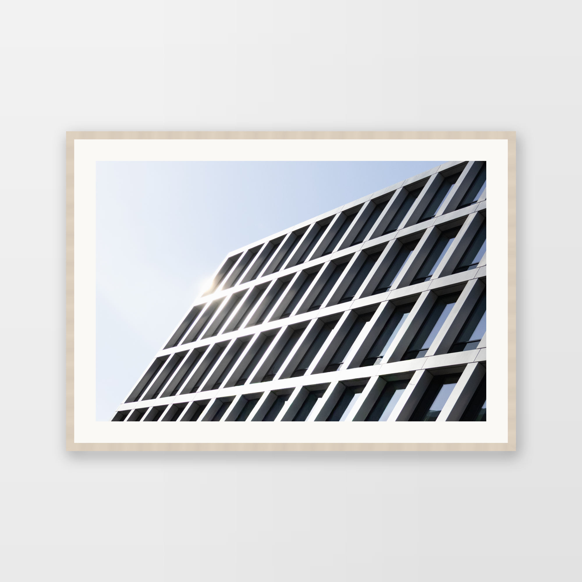 Fine Art Print - Fragment fasady nowoczesnego biurowca