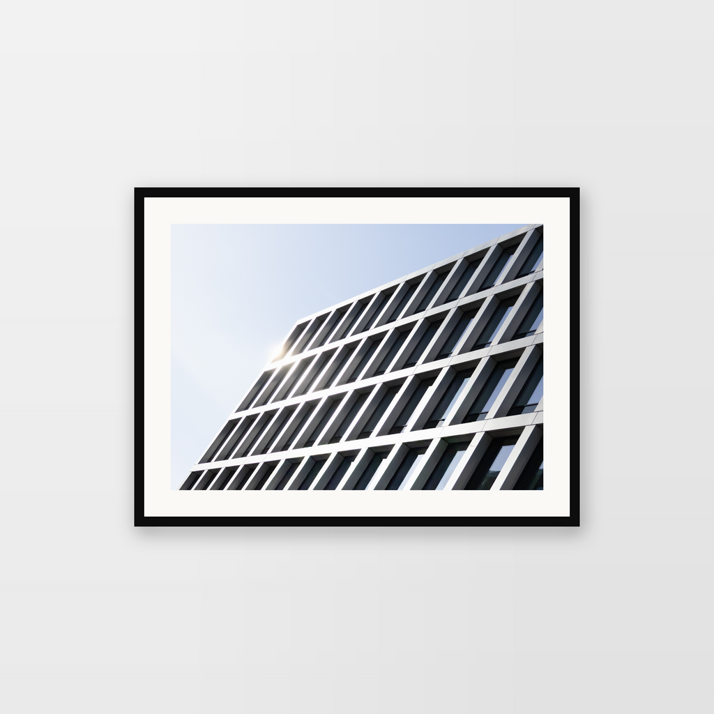 Fine Art Print - Fragment fasady nowoczesnego biurowca
